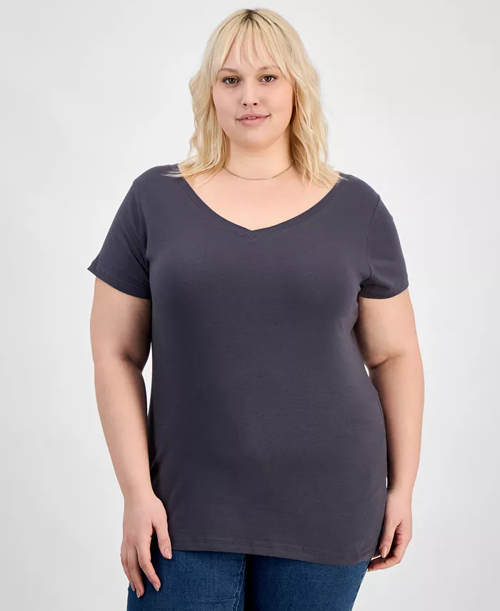 Модная облегающая футболка с V-образным вырезом для полных Aveto, серый
Модная облегающая футболка с V-образным вырезом для полных Aveto, серый