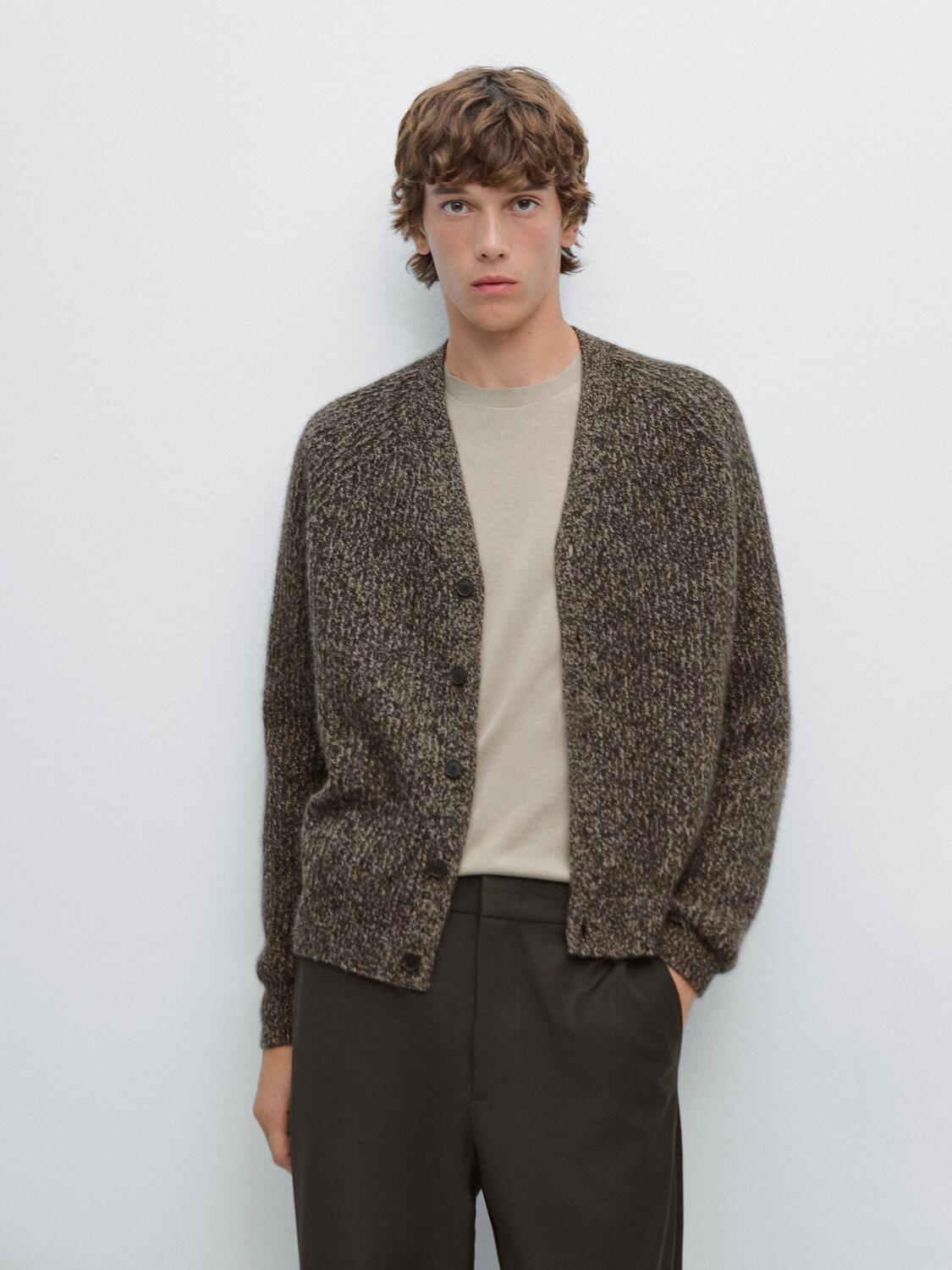 Кардиган из 100% кашемира Massimo Dutti, коричневый
Кардиган из 100% кашемира Massimo Dutti, коричневый