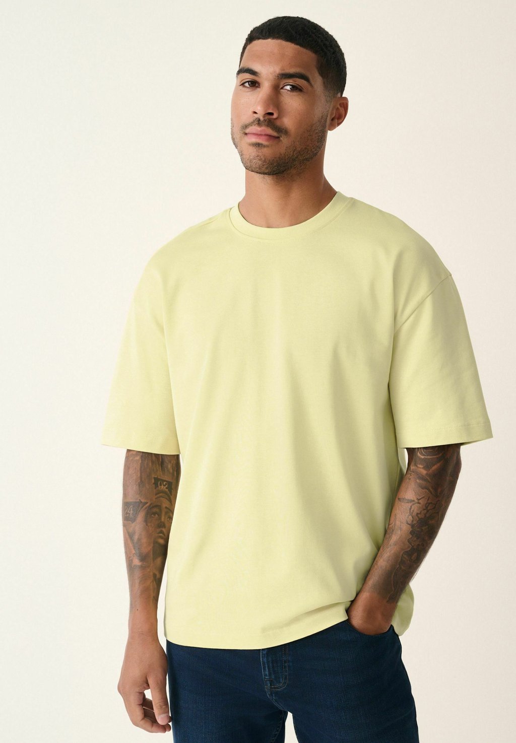 Базовая футболка RELAX FIT HEAVYWEIGHT Next, желтый
Базовая футболка RELAX FIT HEAVYWEIGHT Next, желтый
