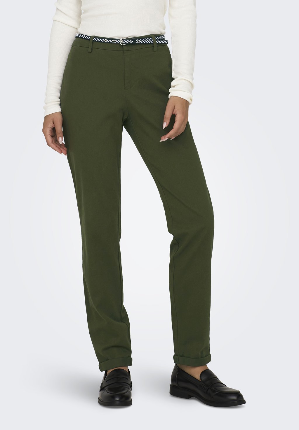 Чиносы ONLY, оливковый 
Чиносы ONLY, оливковый