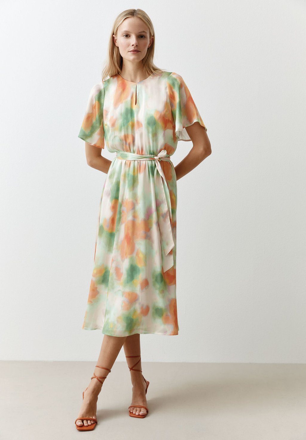 Повседневное платье More & More, оранжевый
Повседневное платье More & More, оранжевый