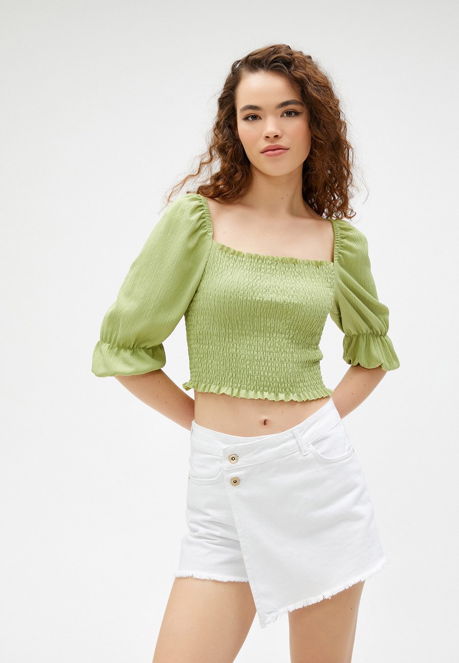 Блуза Koton CROP GIMPED PUFF SLEEVE SQUARE NECK, Green
Блуза Koton CROP GIMPED PUFF SLEEVE SQUARE NECK, Green