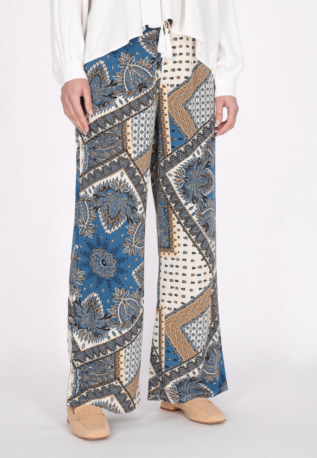 Брюки usha, мультиколор
Брюки usha, мультиколор