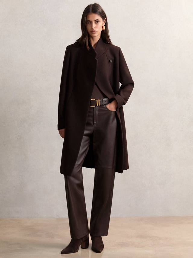 Max Petite шерстяное миди-пальто с запахом Reiss, Chocolate Brown
Max Petite шерстяное миди-пальто с запахом Reiss, Chocolate Brown