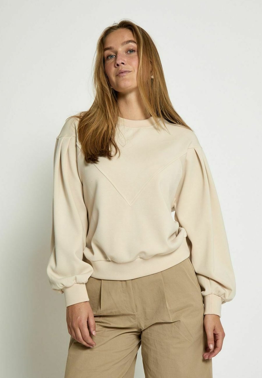 Толстовка PEPPERCORN DICETTE BATLEEVE, Sandshell/Beige
Толстовка PEPPERCORN DICETTE BATLEEVE, Sandshell/Beige