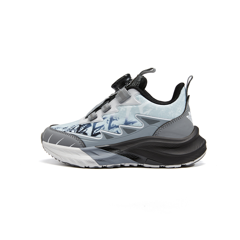 Детские баскетбольные кроссовки с противоскользящей подошвой и износостойким верхом BELLE, серый
Детские баскетбольные кроссовки с противоскользящей подошвой и износостойким верхом BELLE, серый