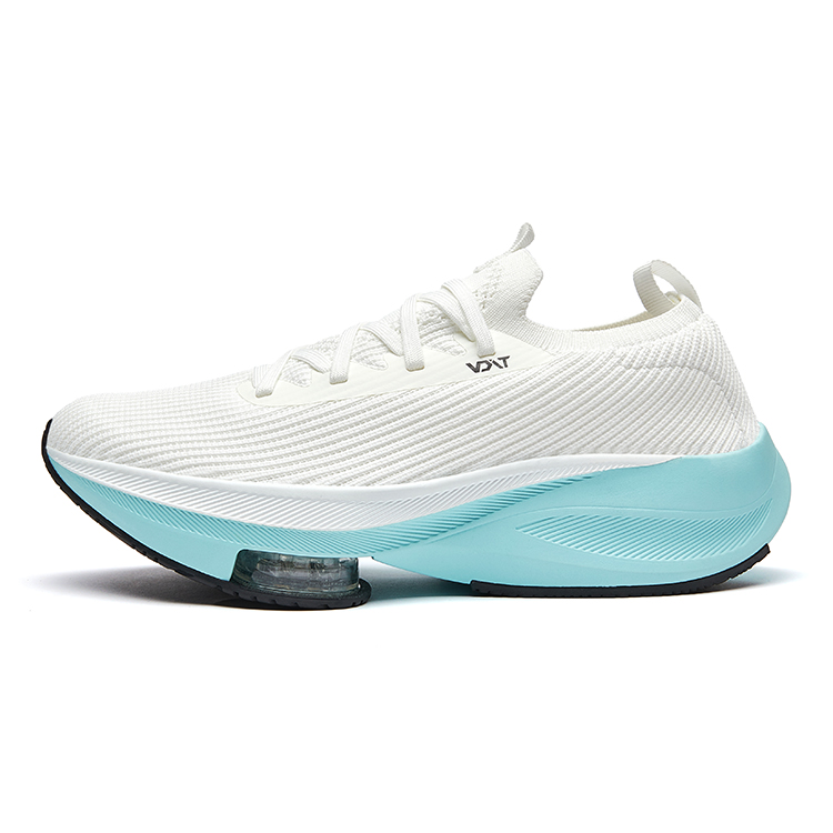 VOIT Унисекс кроссовки низкие бело-синие, цвет White Blue
VOIT Унисекс кроссовки низкие бело-синие, цвет White Blue