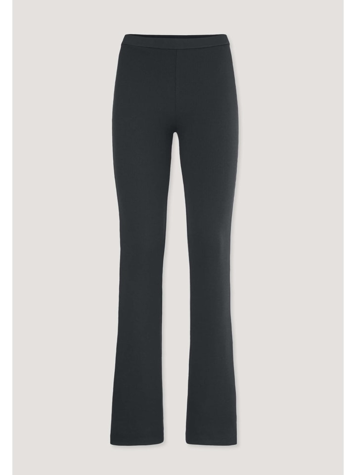 Леггинсы Hessnatur Flared Soft Rib из органического хлопка, черного цвета
Леггинсы Hessnatur Flared Soft Rib из органического хлопка, черного цвета