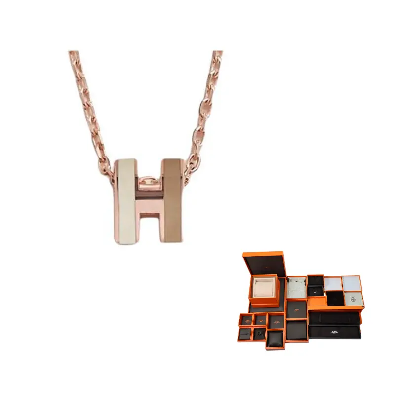 Унисекс ожерелье Milk Coffee HERMES
Унисекс ожерелье Milk Coffee HERMES