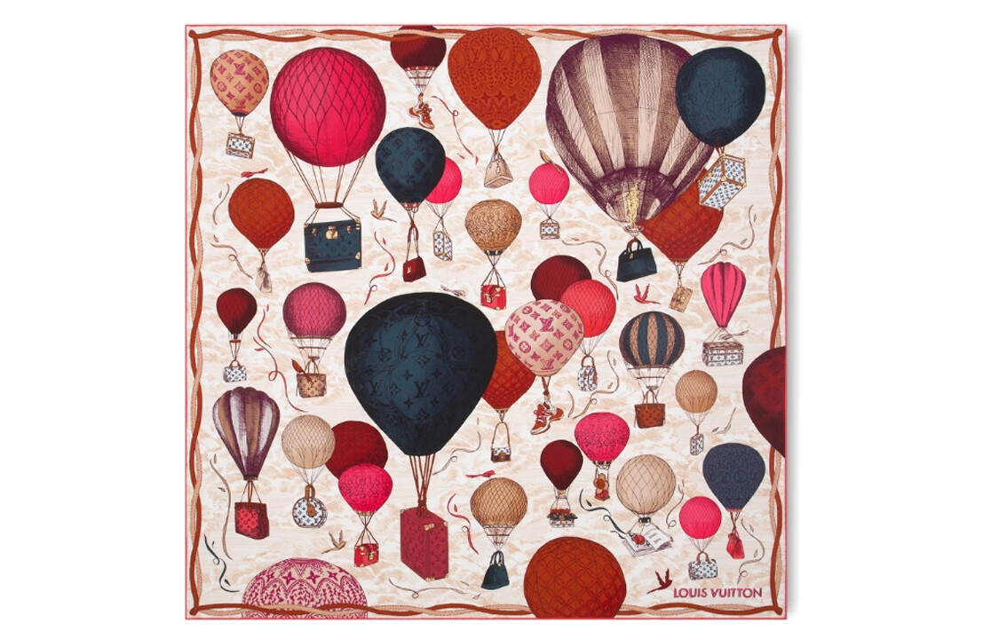 LOUIS VUITTON Женский шелковый шарф
LOUIS VUITTON Женский шелковый шарф