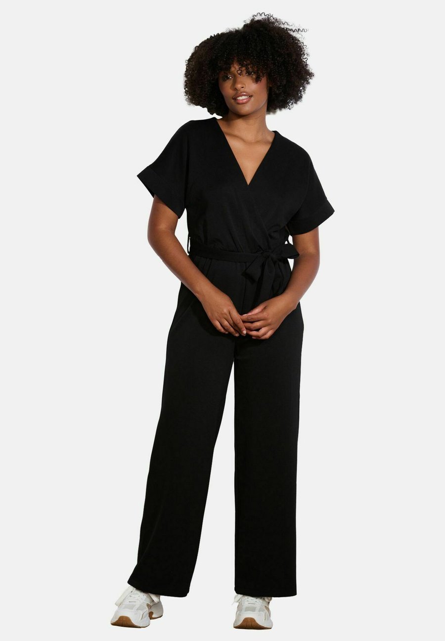 Комбинезон LolaLiza SOFT WRAP, Black
Комбинезон LolaLiza SOFT WRAP, Black