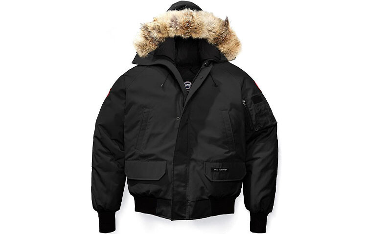 Мужской пуховик Canada Goose, черный
Мужской пуховик Canada Goose, черный