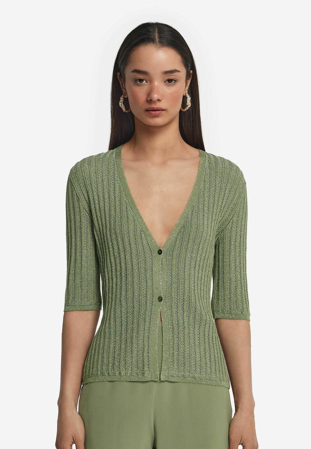 Кардиган Falconeri, цвет Grün Fern
Кардиган Falconeri, цвет Grün Fern