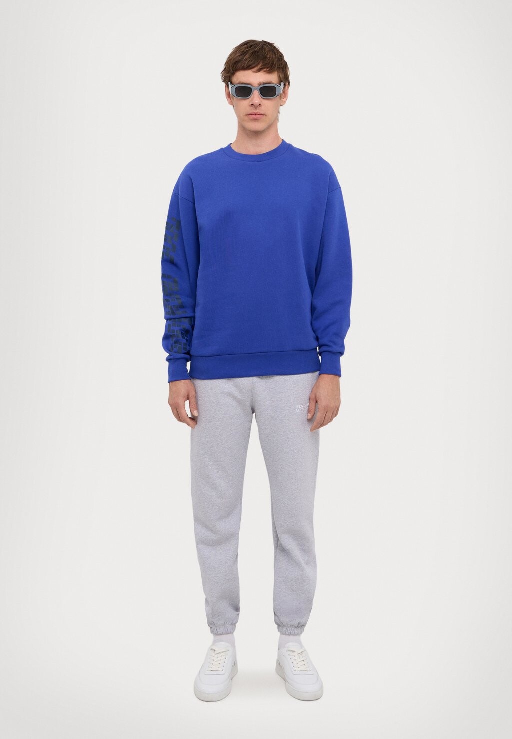 Толстовка с капюшоном ORGANIC CREWNECK UNISEX 7 DAYS Active, синий
Толстовка с капюшоном ORGANIC CREWNECK UNISEX 7 DAYS Active, синий