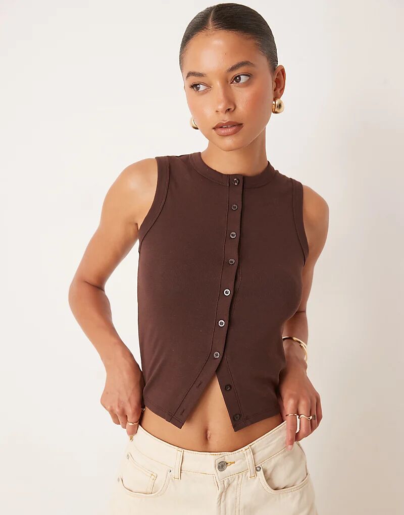 Майка Cotton On Charlie с пуговицами спереди, коричневого цвета
Майка Cotton On Charlie с пуговицами спереди, коричневого цвета