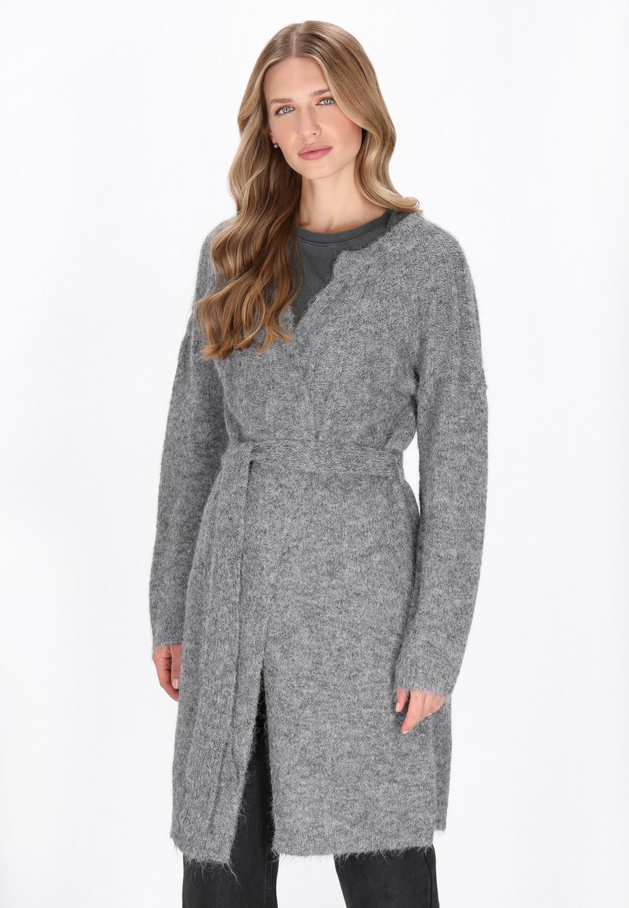 Кардиган DreiMaster Cardigan, Grey Melange/Grey
Кардиган DreiMaster Cardigan, Grey Melange/Grey