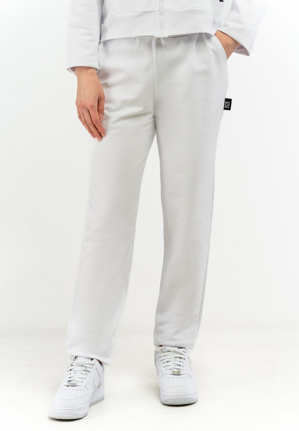Спортивные штаны BACK LOGO ICE ICEBERG, белый
Спортивные штаны BACK LOGO ICE ICEBERG, белый