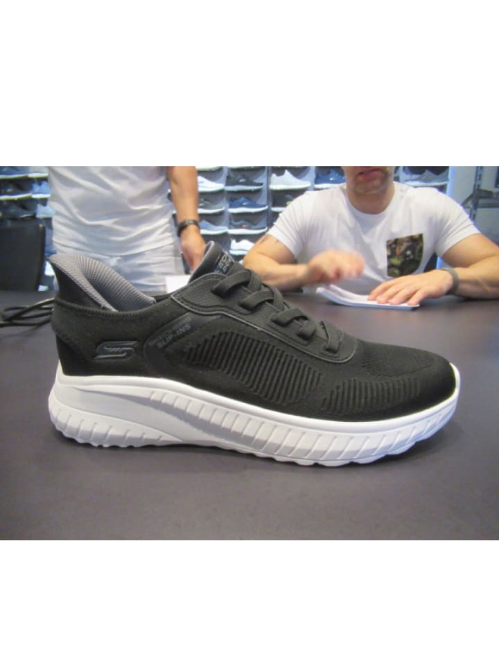 Skechers Footwear Спортивные кроссовки Bob's Squad Chaos Slip-In черного цвета
Skechers Footwear Спортивные кроссовки Bob's Squad Chaos Slip-In черного цвета