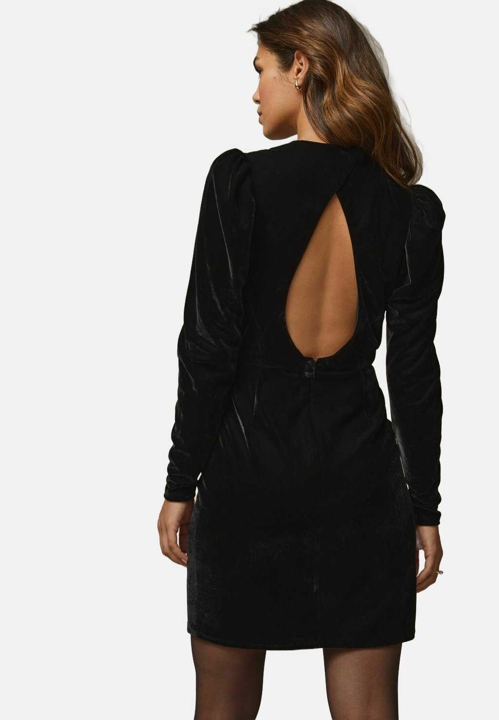 Повседневное платье REGULAR FIT Laura Ashley, черный
Повседневное платье REGULAR FIT Laura Ashley, черный