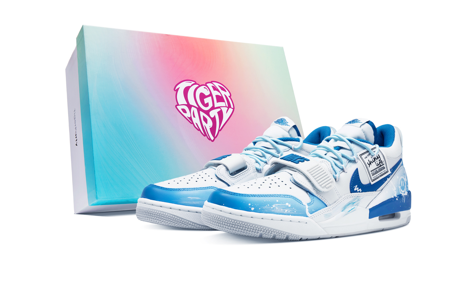 Jordan Легаси 312 Тайгер Парти амортизирующие износостойкие низкие винтажные баскетбольные кроссовки мужские синий белый - синий белый, цвет Blue White 
Jordan Легаси 312 Тайгер Парти амортизирующие износостойкие низкие винтажные баскетбольные кроссовки мужские синий белый - синий белый, цвет Blue White