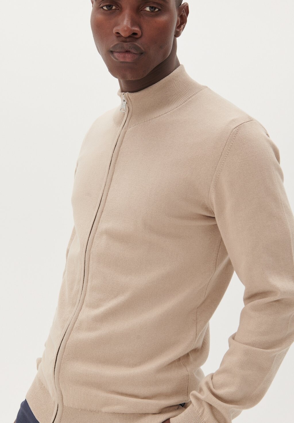 Кардиган MACARDO Matinique, коричневый
Кардиган MACARDO Matinique, коричневый