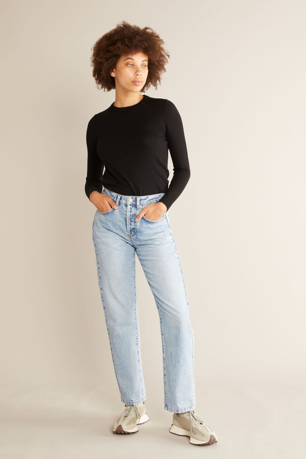 Синие потертые женские джинсы Boyfriend Albaray, синий
Синие потертые женские джинсы Boyfriend Albaray, синий