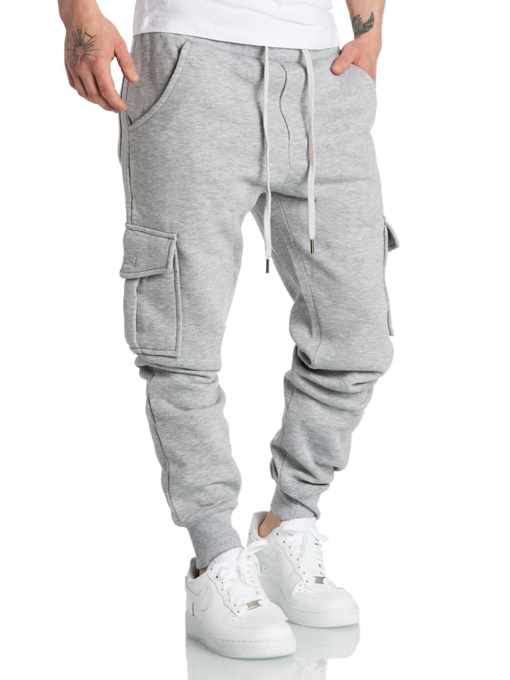 Спортивные брюки JOHN светло-серого цвета REPUBLIX
Спортивные брюки JOHN светло-серого цвета REPUBLIX