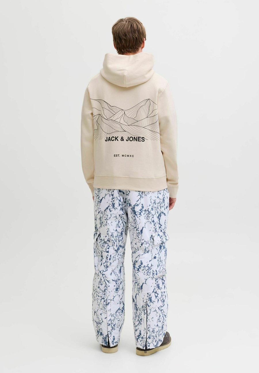 Худи Jack & Jones SKI , Whitecap Gray/Off-White
Худи Jack & Jones SKI , Whitecap Gray/Off-White