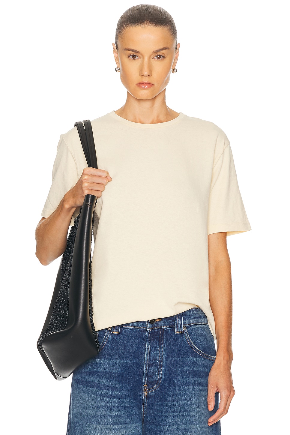 Футболка с коротким рукавом Mae Khaite, Custard
Футболка с коротким рукавом Mae Khaite, Custard