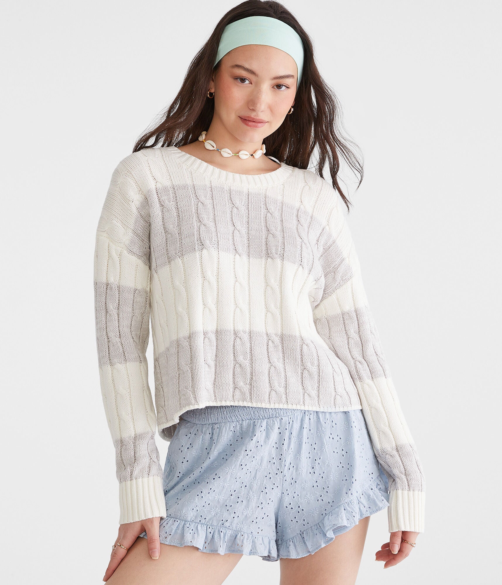 Aeropostale Полосатый Кабельный Короткий Свитер
Aeropostale Полосатый Кабельный Короткий Свитер