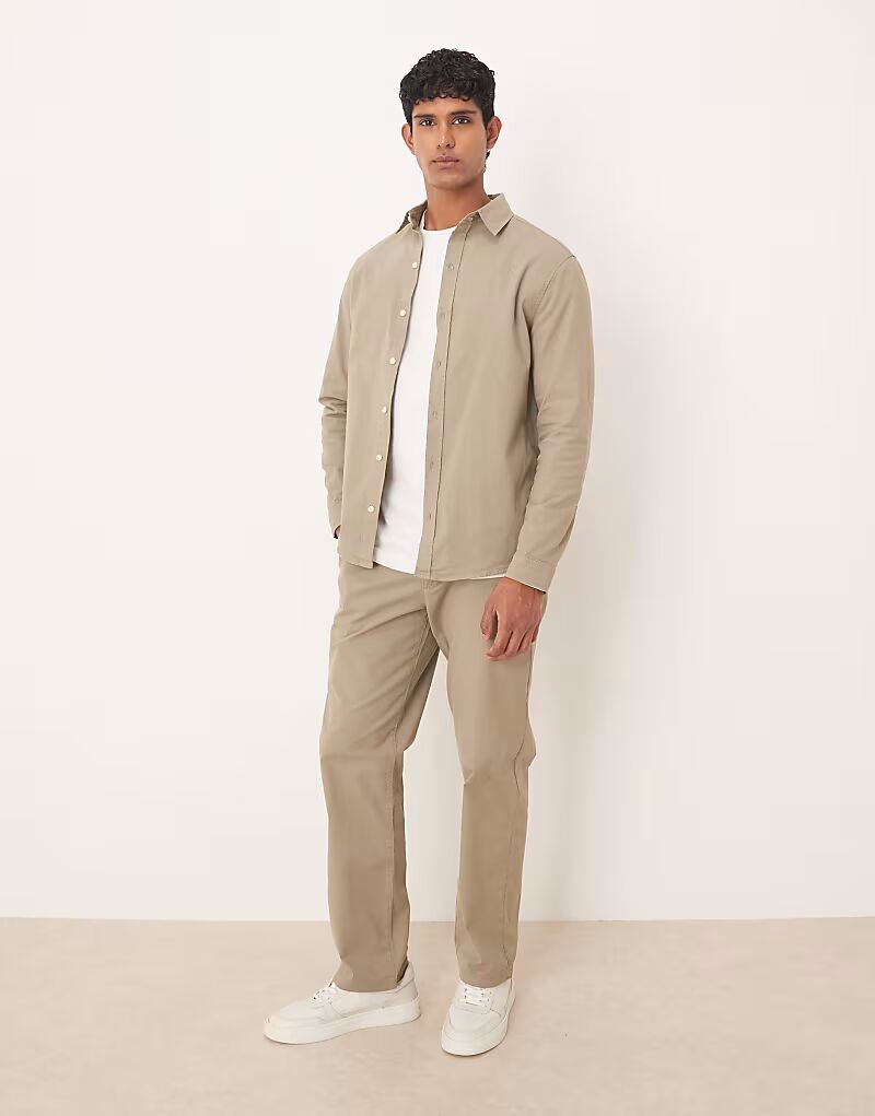 Прямые брюки-чиносы бежевого цвета Asos Design
Прямые брюки-чиносы бежевого цвета Asos Design