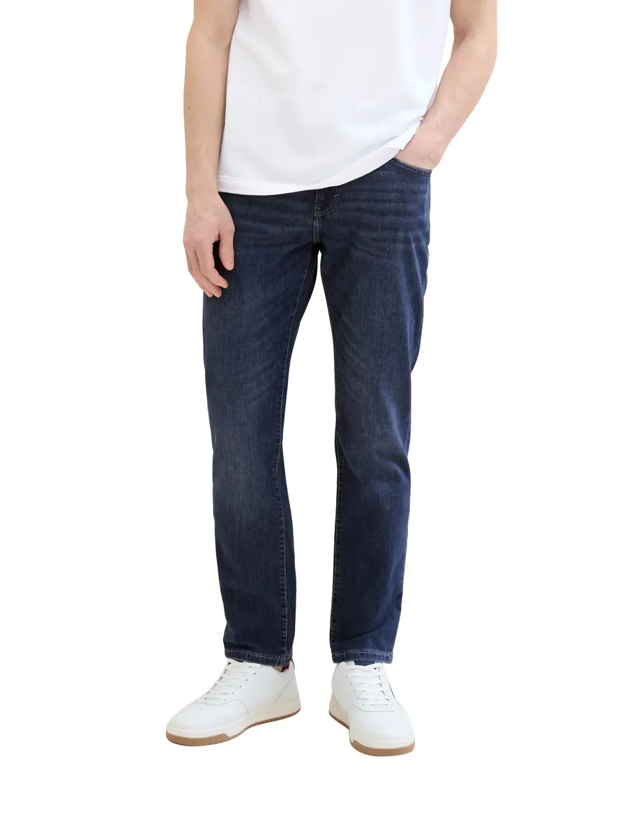 Джинсы стандартного кроя TOM TAILOR "JOSH" с фирменным логотипом на спине, цвет Used Mid Stone Blue Denim
Джинсы стандартного кроя TOM TAILOR "JOSH" с фирменным логотипом на спине, цвет Used Mid Stone Blue Denim