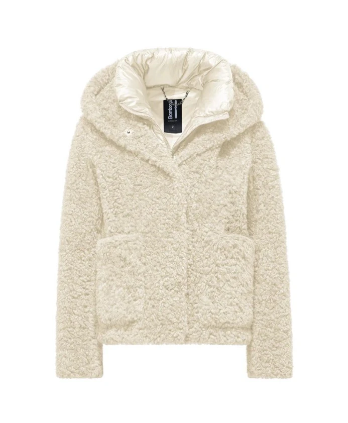 Короткое пальто из искусственного меха со съемной передней панелью. Bomboogie, бежевый
Короткое пальто из искусственного меха со съемной передней панелью. Bomboogie, бежевый