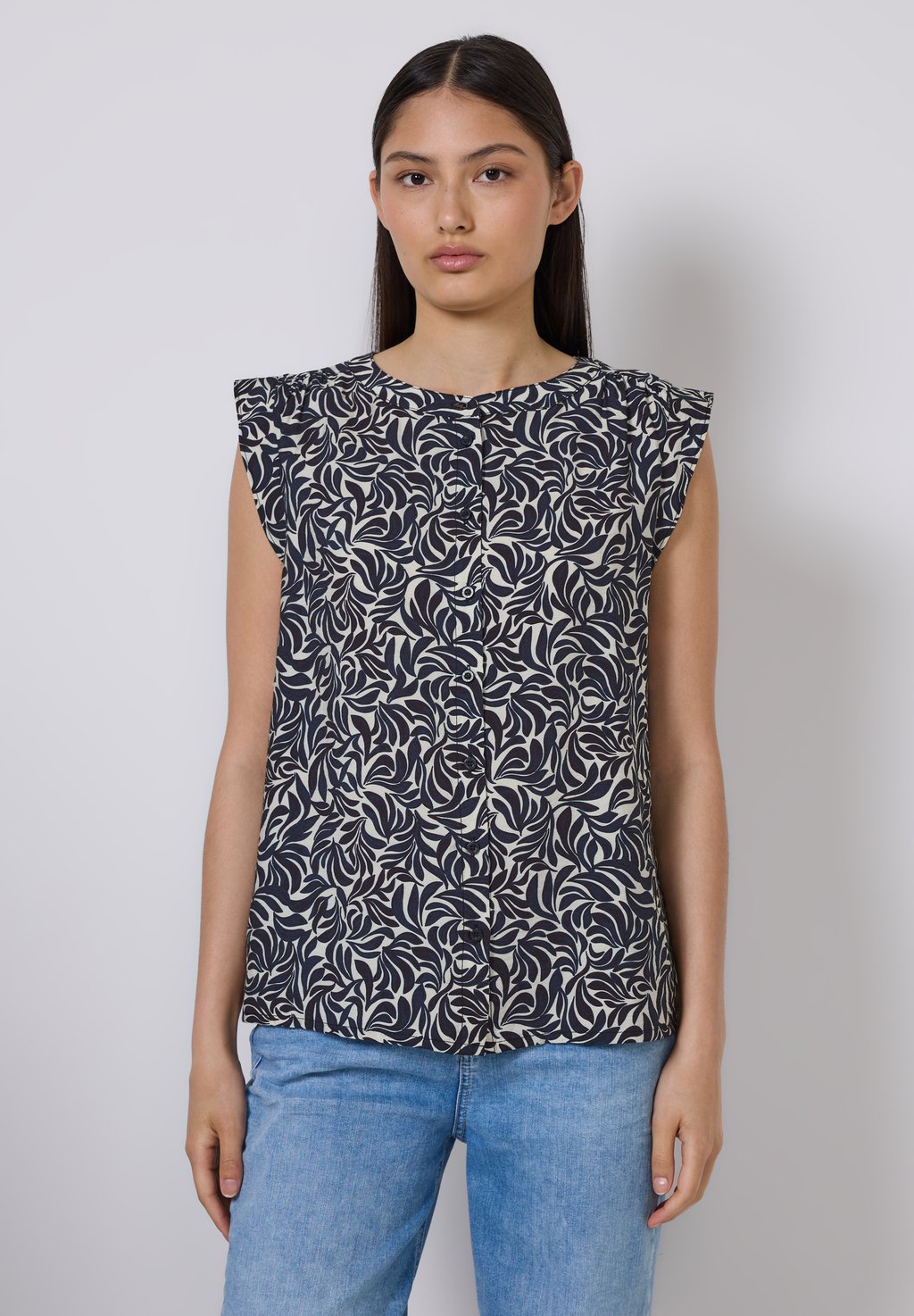 Блуза MIT RÜSCHEN Street One Studio, бежевый
Блуза MIT RÜSCHEN Street One Studio, бежевый