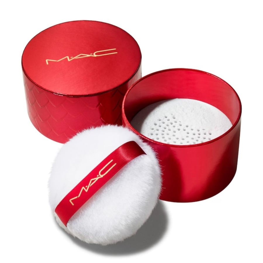 MAC Studio Fix Pro Set + Blur Weightless Loose Powder 20 г. Прозрачный
MAC Studio Fix Pro Set + Blur Weightless Loose Powder 20 г. Прозрачный