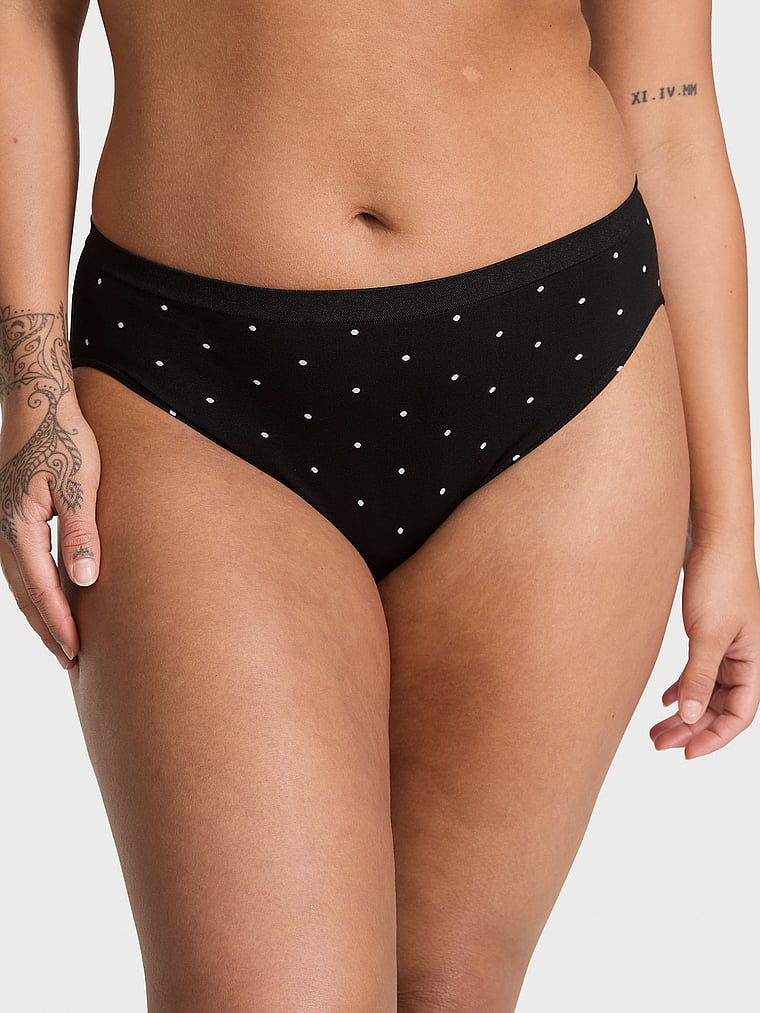 Бесшовные трусики-слипы с высоким вырезом Seamless, prints black small dot
Бесшовные трусики-слипы с высоким вырезом Seamless, prints black small dot