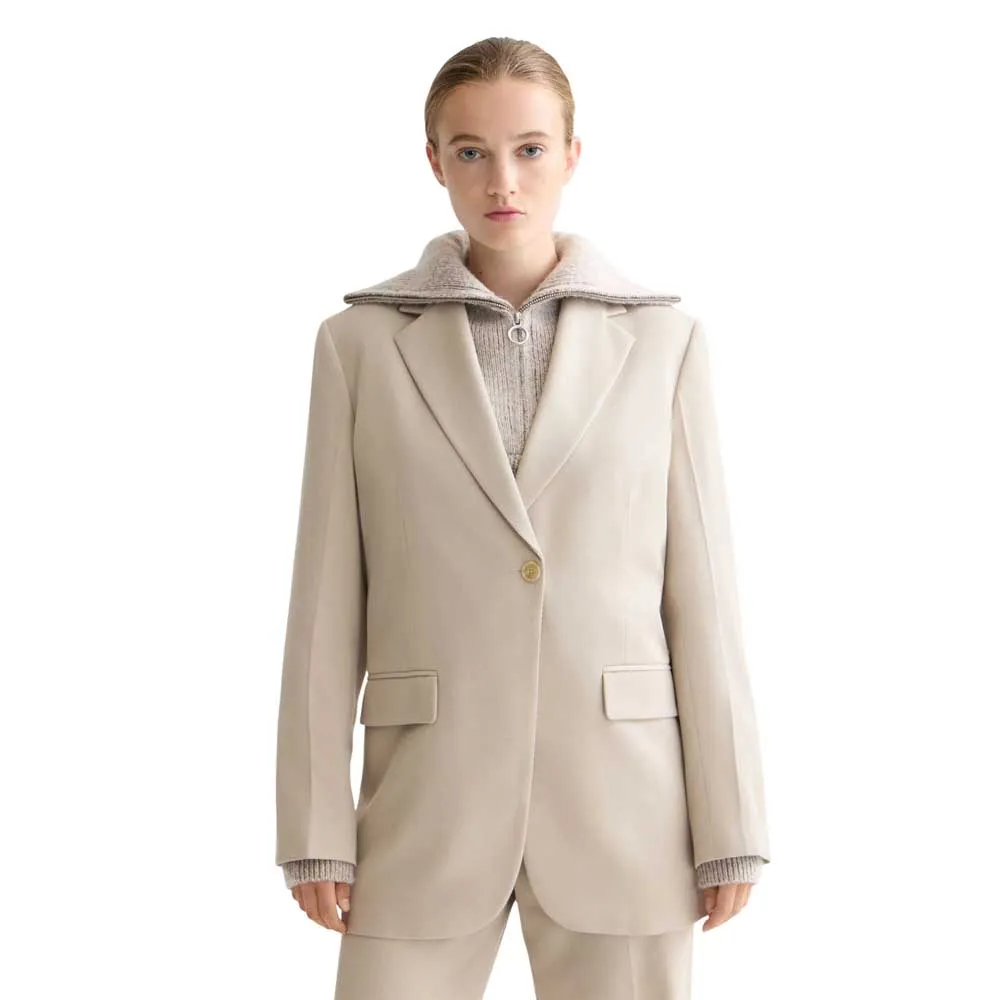 Блейзер Scotch & Soda Gabardine Single Breasted, бежевый
Блейзер Scotch & Soda Gabardine Single Breasted, бежевый