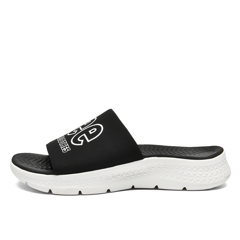 Lee Мужские шлепанцы с EVA подошвой черные, цвет Black
Lee Мужские шлепанцы с EVA подошвой черные, цвет Black