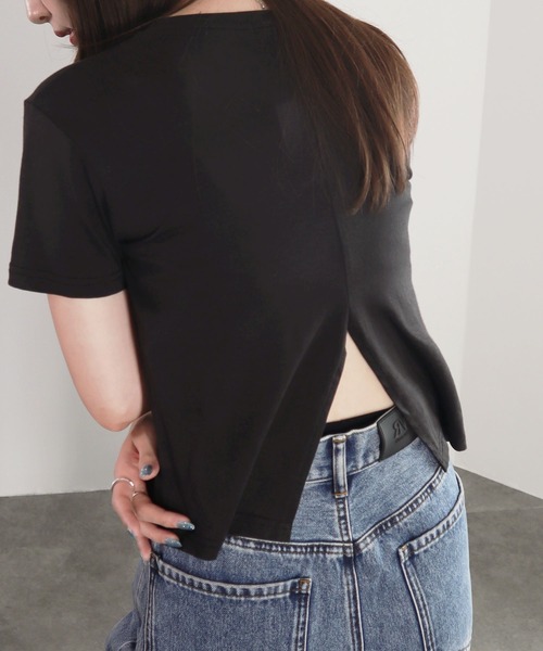 Reurie' Короткая футболка с разрезом на спине, черная, Reurie
Reurie' Короткая футболка с разрезом на спине, черная, Reurie