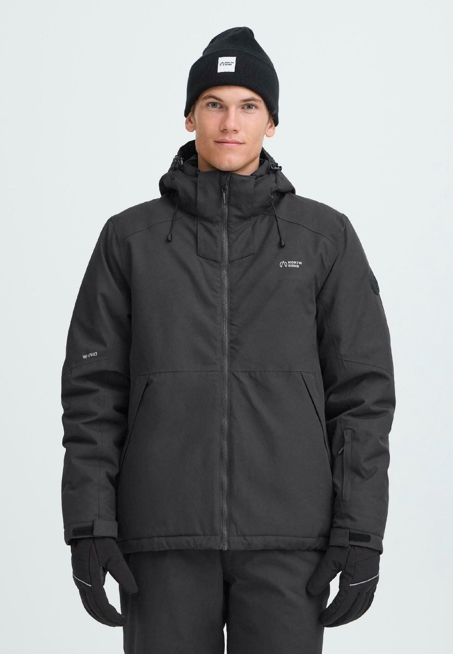 Куртка North Bend NBOCTA M W-PRO 10.000 MIT WASSERDICHTER BESCHICHTUNG, Phantom/Grey
Куртка North Bend NBOCTA M W-PRO 10.000 MIT WASSERDICHTER BESCHICHTUNG, Phantom/Grey
