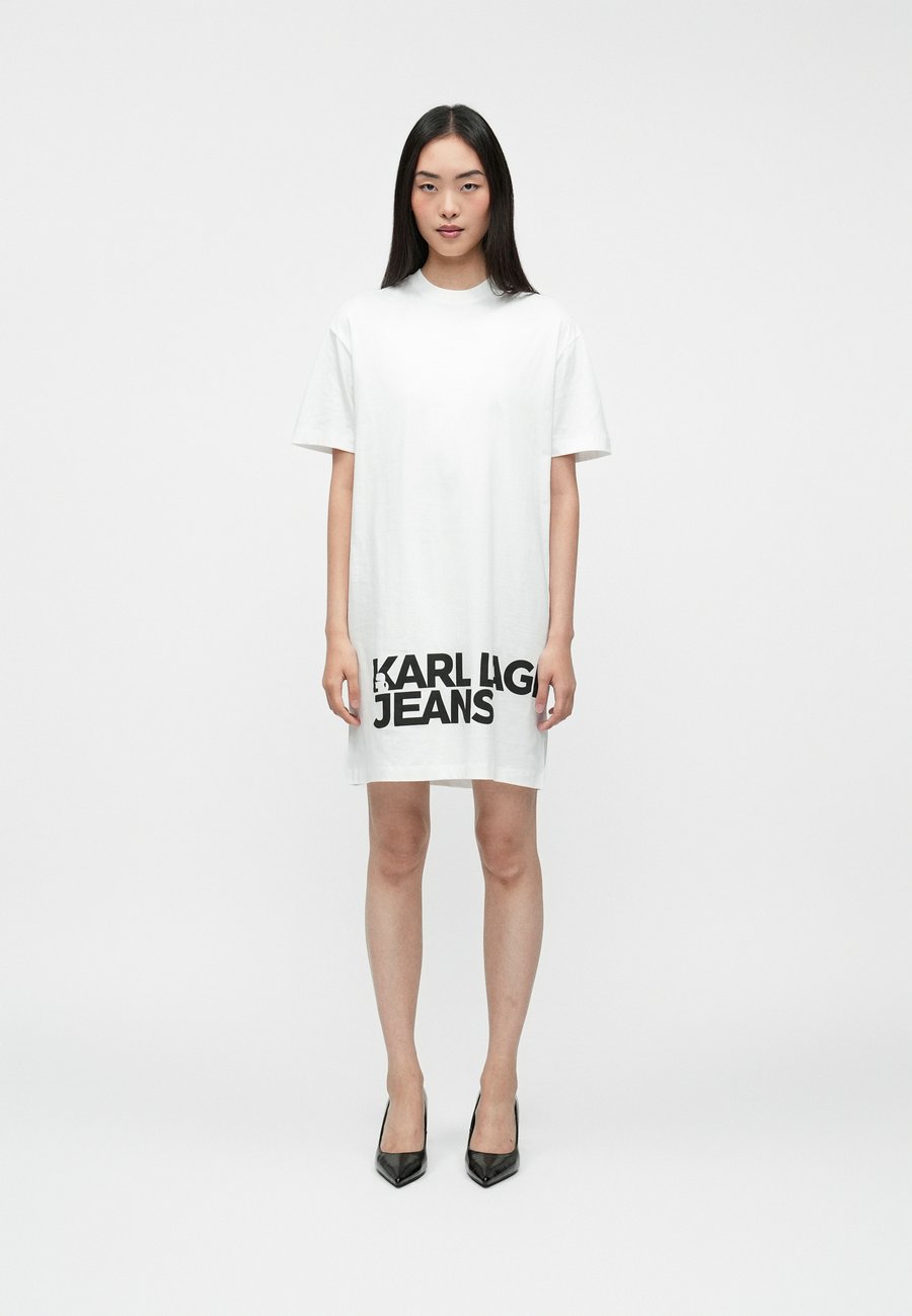 Платье Karl Lagerfeld Jeans LOGO TEE DRESS, White
Платье Karl Lagerfeld Jeans LOGO TEE DRESS, White