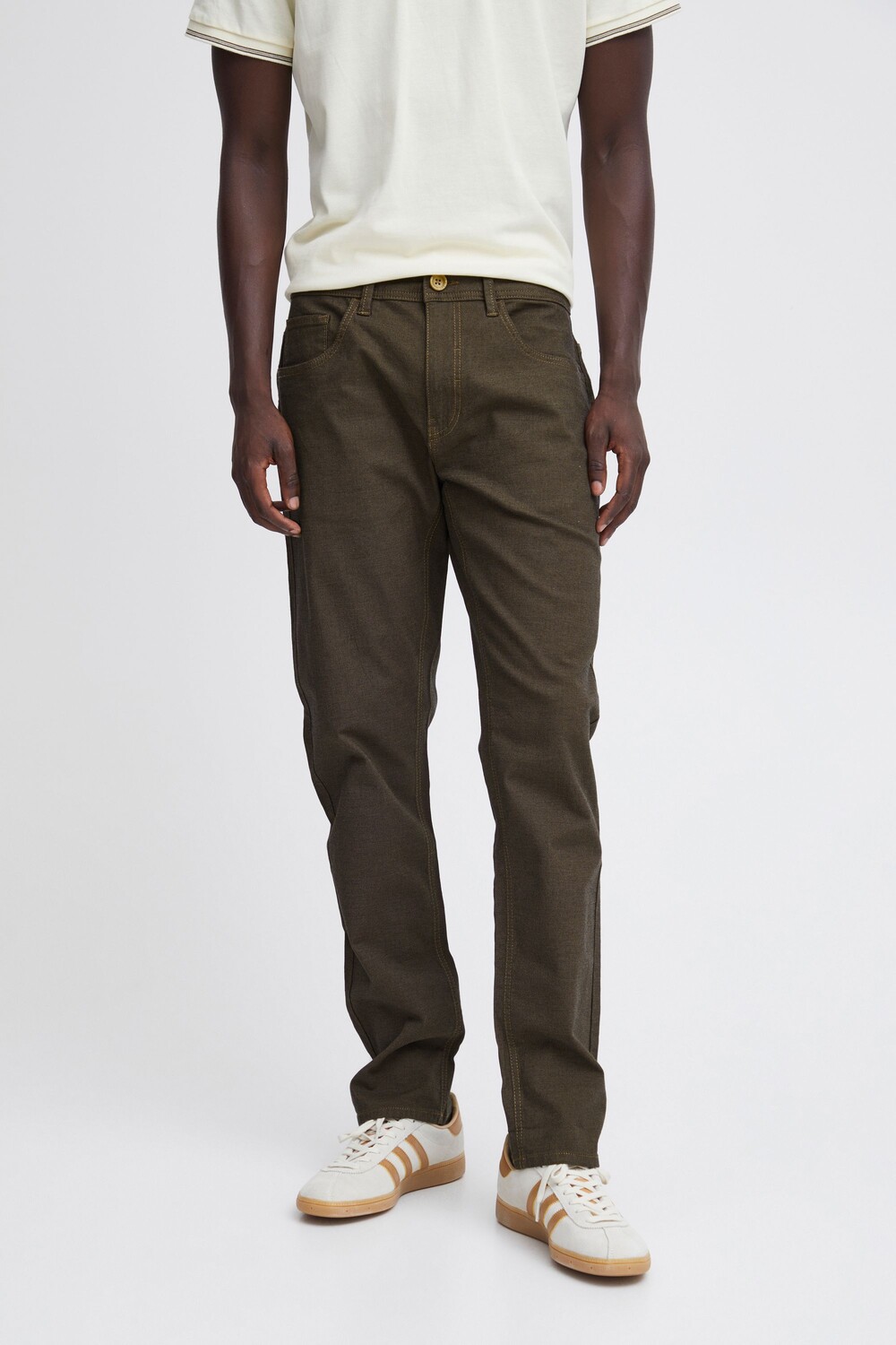 Тканевые брюки BLEND Stoff in, цвет Stoffhose in
Тканевые брюки BLEND Stoff in, цвет Stoffhose in