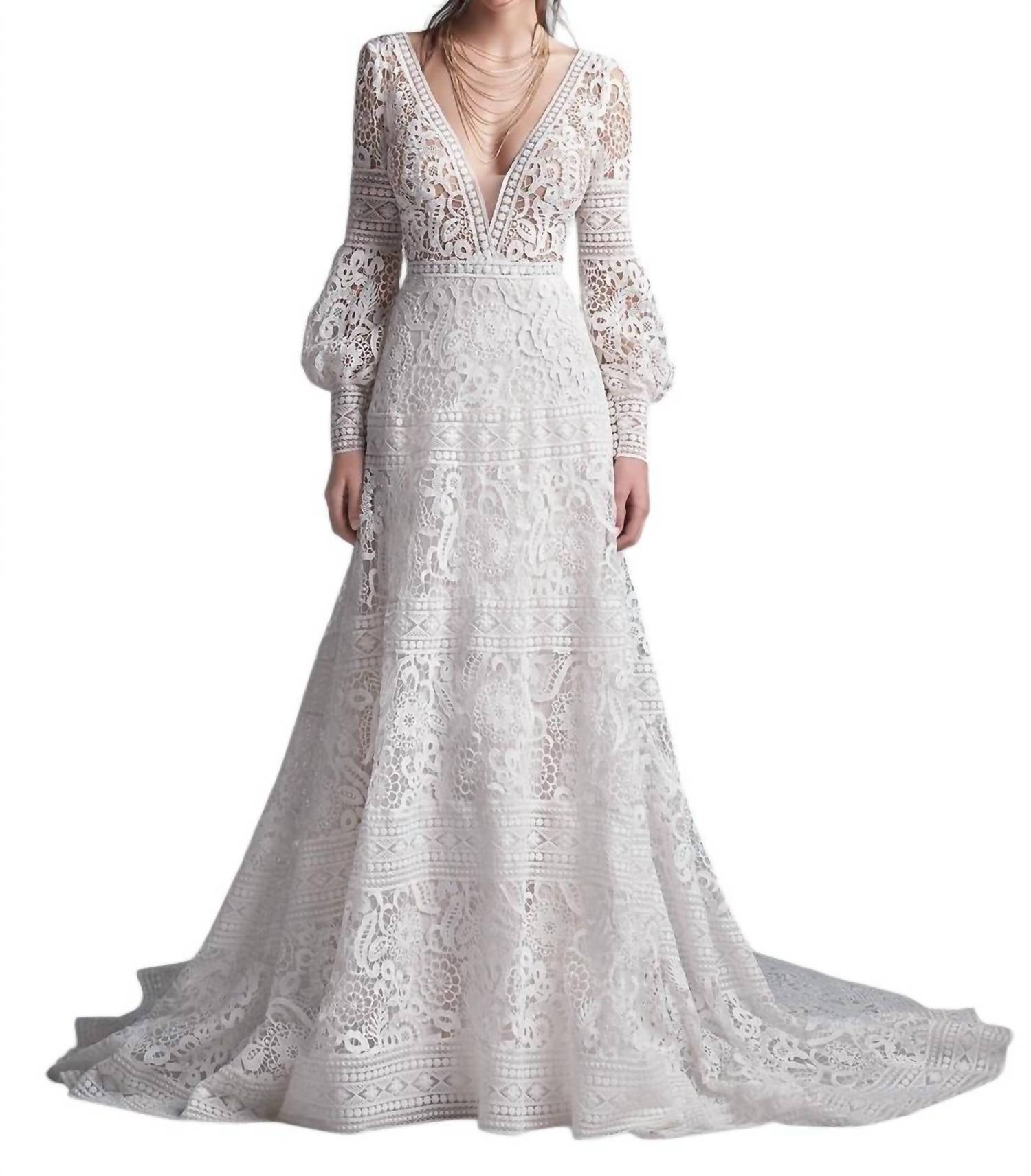 Винтажное кружевное свадебное платье цвета античной слоновой кости Maggie Sottero
Винтажное кружевное свадебное платье цвета античной слоновой кости Maggie Sottero