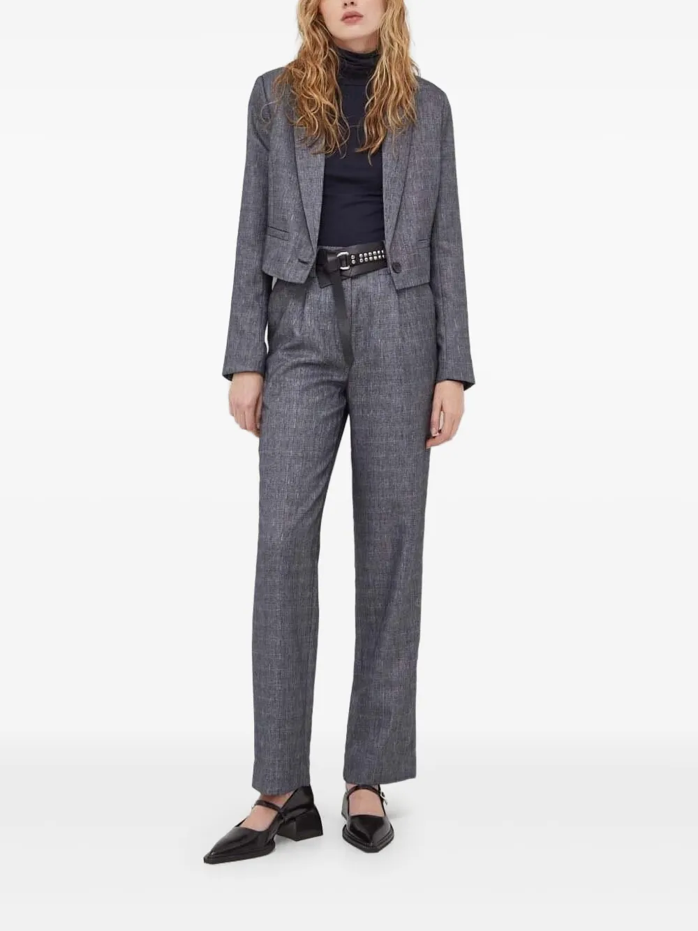 Укороченный жакет на пуговице Bruuns Bazaar, серый
Укороченный жакет на пуговице Bruuns Bazaar, серый