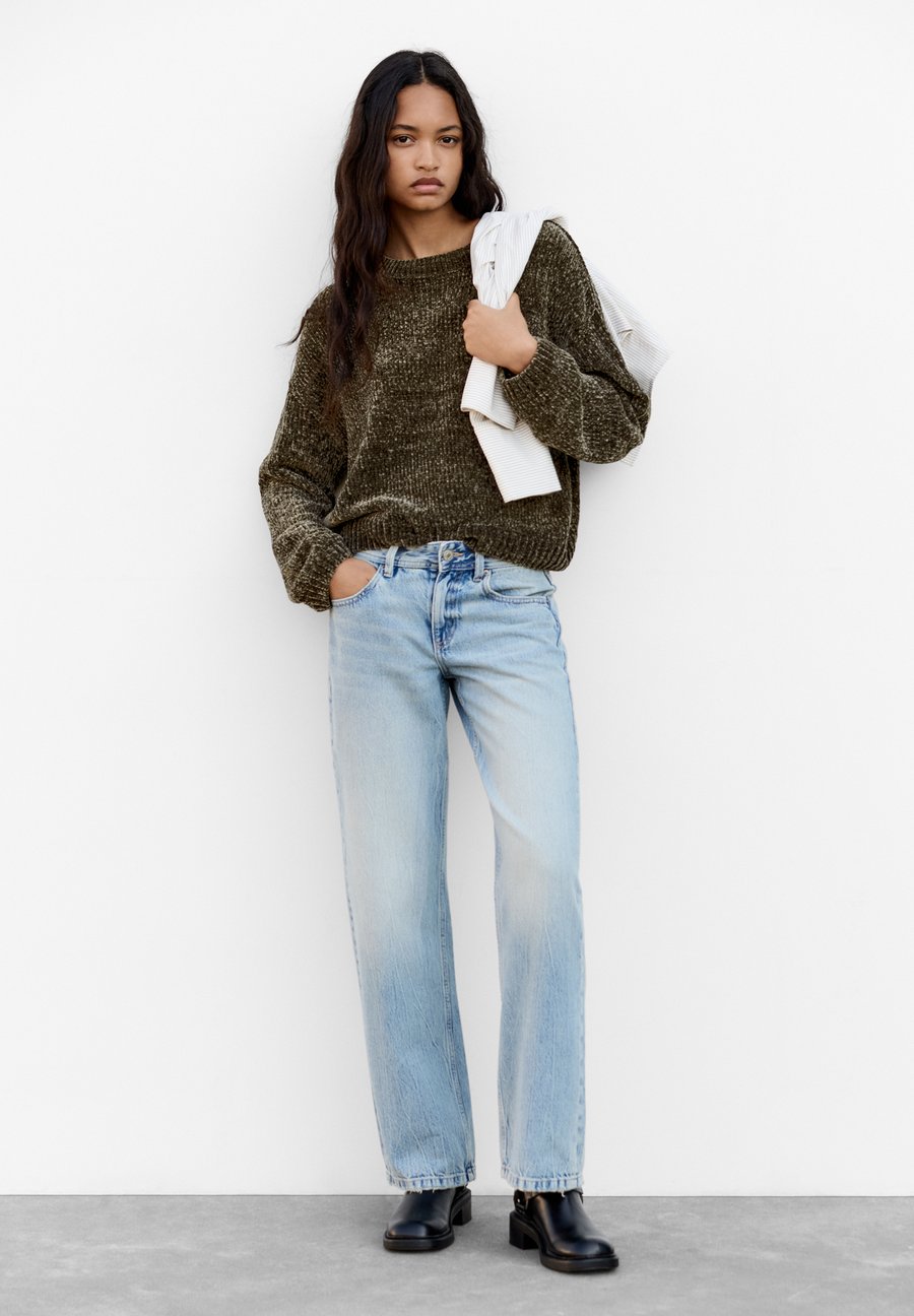 Джемпер PULL&BEAR Jumper, Khaki
Джемпер PULL&BEAR Jumper, Khaki
