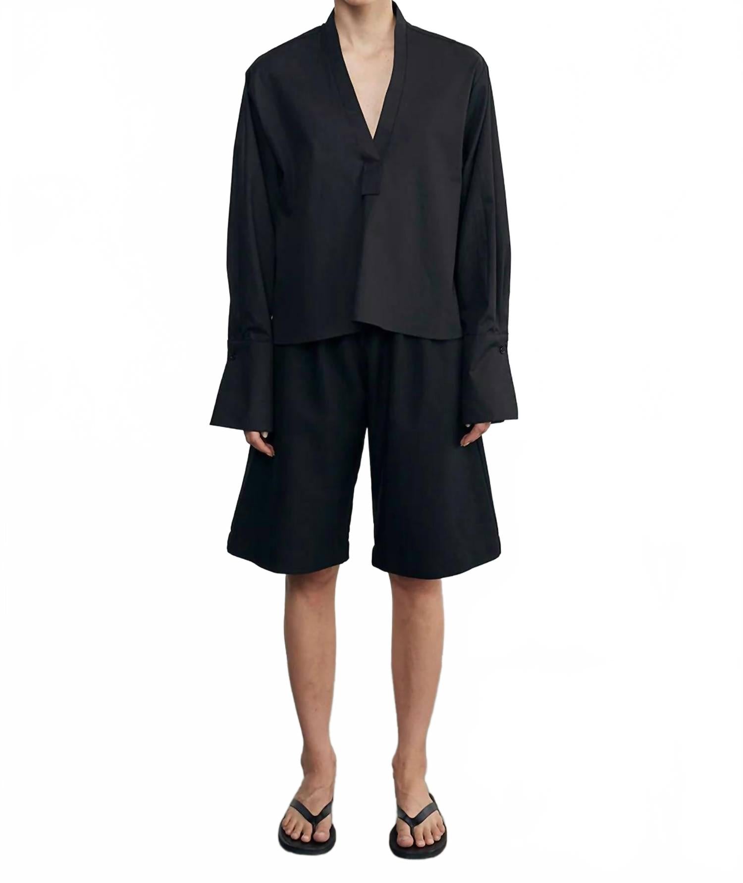 Черные бермуды из твила Enza Costa
Черные бермуды из твила Enza Costa