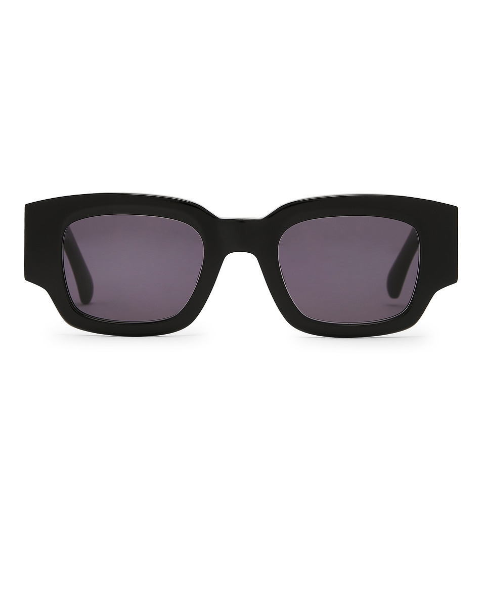 Квадратные солнцезащитные очки Ami Paris, Black
Квадратные солнцезащитные очки Ami Paris, Black