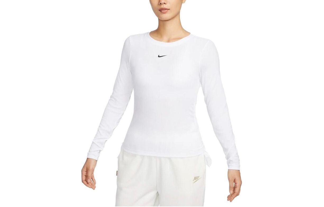 Футболка женская белая Nike
Футболка женская белая Nike