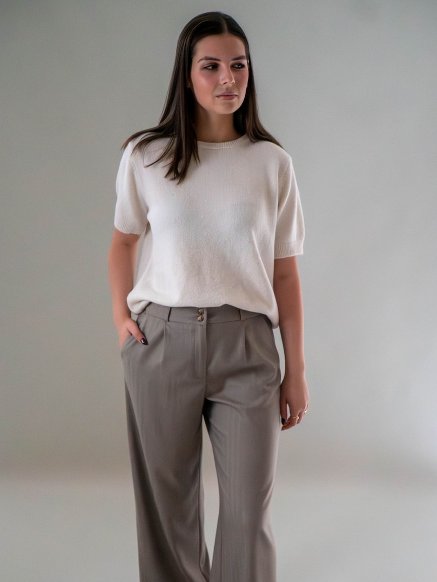 Свитер WEARABLE STORIES Nina, кремовый
Свитер WEARABLE STORIES Nina, кремовый