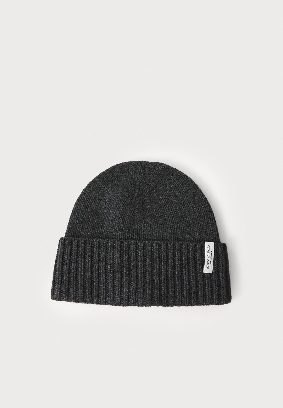 Шапка Marc O'Polo BEANIE WITH FOLD UP, Night Grey Melange/Mottled Dark Grey
Шапка Marc O'Polo BEANIE WITH FOLD UP, Night Grey Melange/Mottled Dark Grey